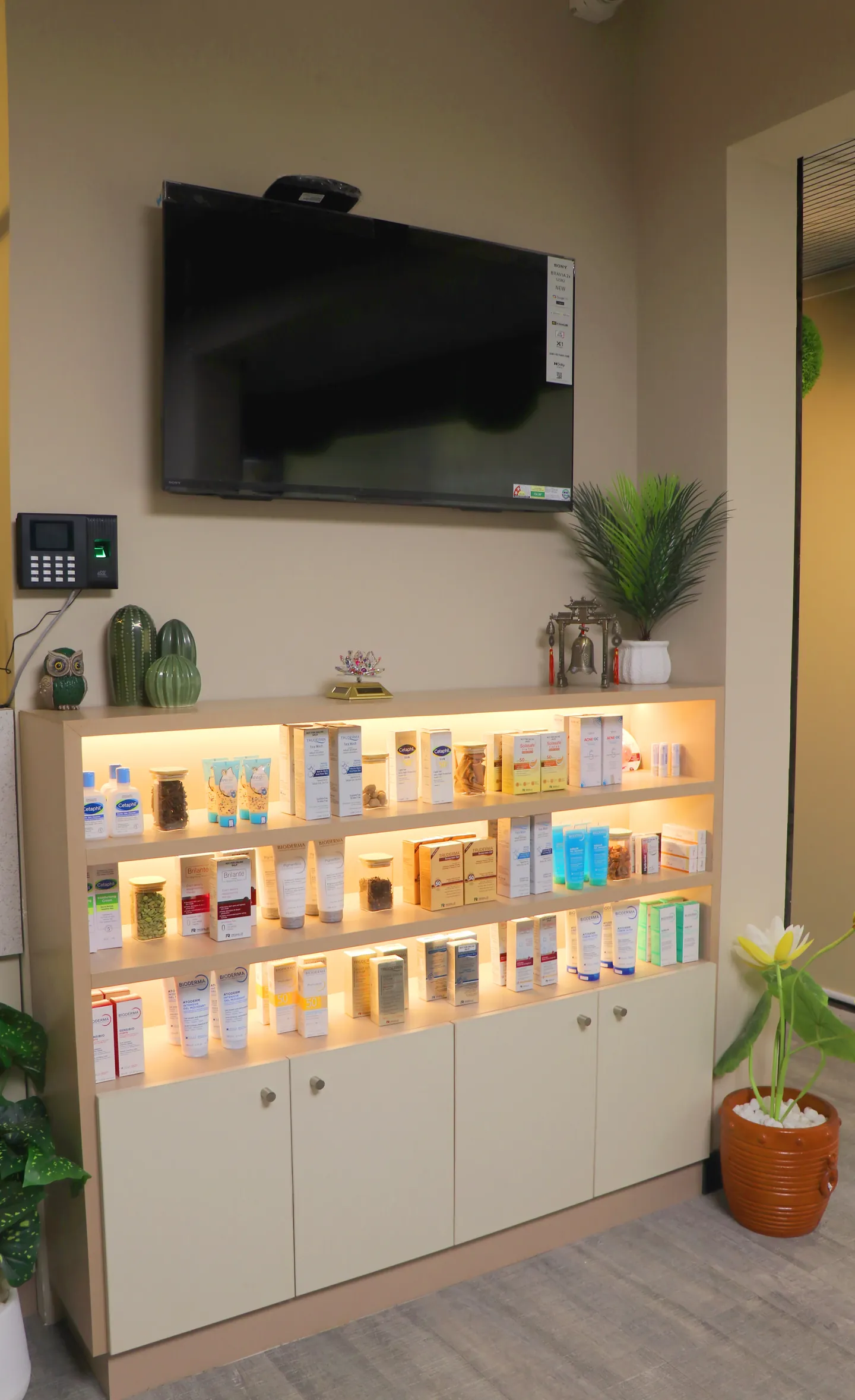 Aura Clinic photo